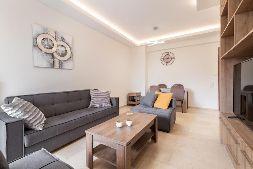 Comfy Flat Near Edem Beach By Atheniankeys Exterior photo